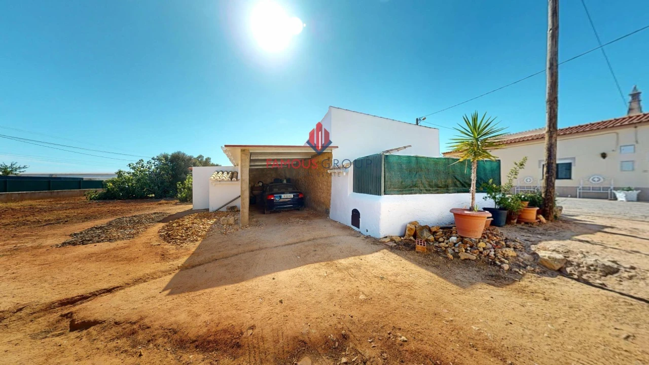 Moradia T6 para Venda em Estômbar e Parchal Foto 39