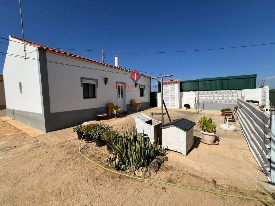 Moradia T6 para Venda em Estômbar e Parchal Foto 5