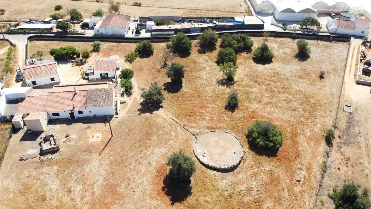 Moradia T6 para Venda em Estômbar e Parchal Foto 50