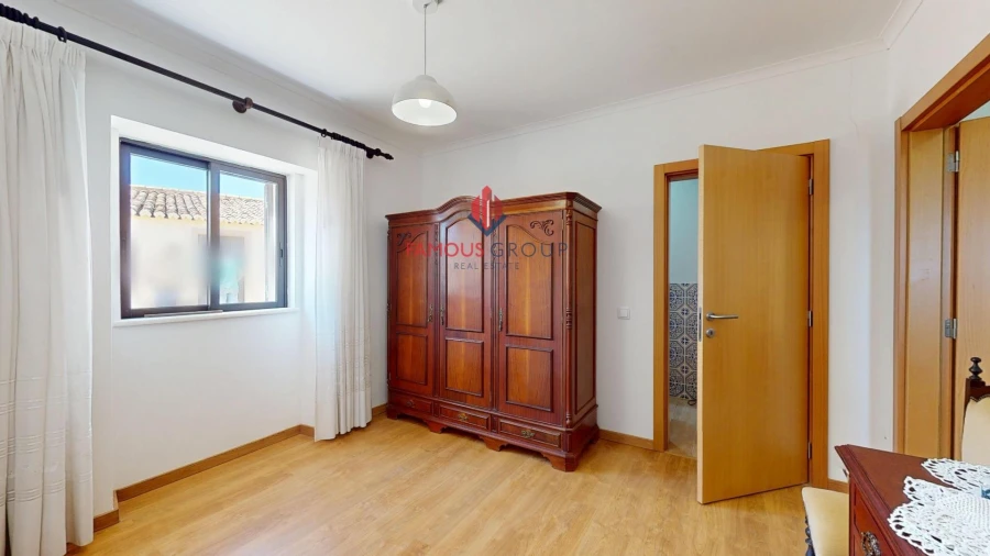 Moradia T6 para Venda em Estômbar e Parchal Foto 41