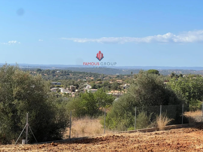 Moradia T6 para Venda em Estômbar e Parchal Foto 42