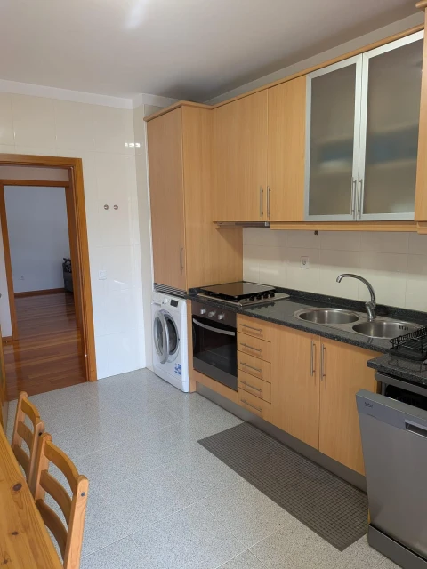 Apartamento T2 para Venda em Braga (Maximinos, Sé e Cividade)