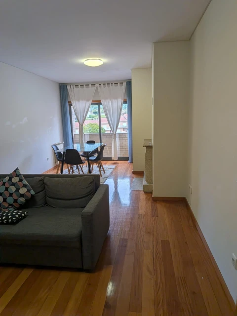 Apartamento T2 para Venda em Braga (Maximinos, Sé e Cividade)