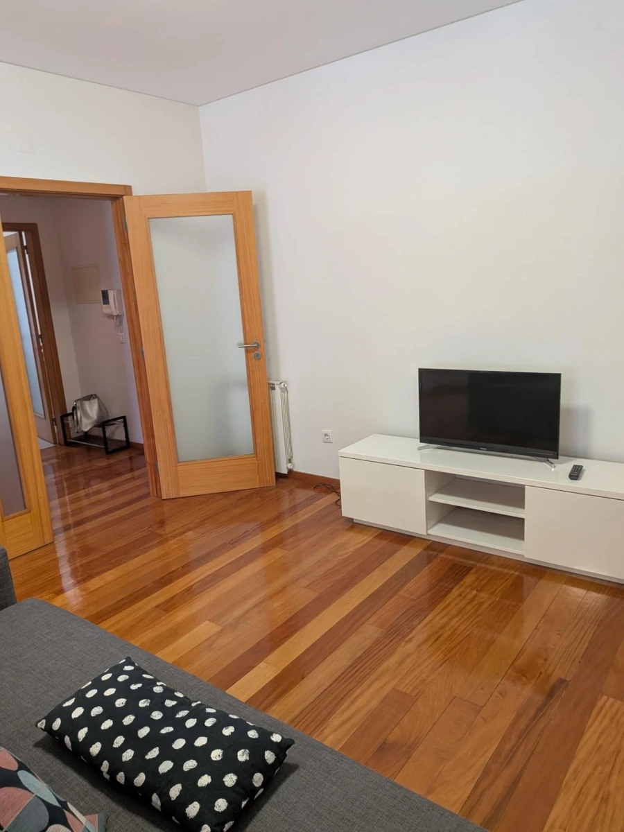 Apartamento T2 para Venda em Nogueira, Fraião e Lamaçães Foto 23