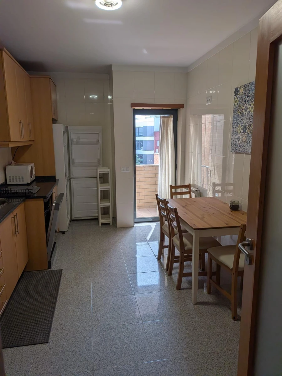 Apartamento T2 para Venda em Nogueira, Fraião e Lamaçães Foto 7