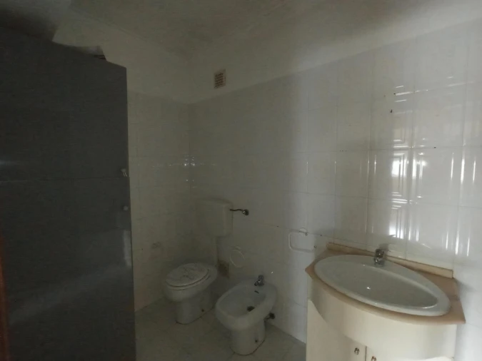 Apartamento T2 para Venda em Cacém e São Marcos Foto 11