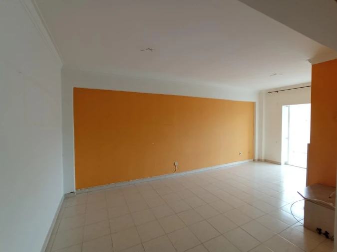 Apartamento T2 para Venda em Cacém e São Marcos Foto 3