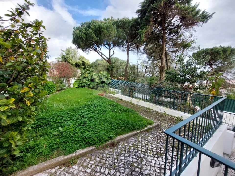 Moradia T4 para Venda em Alfragide Foto 67