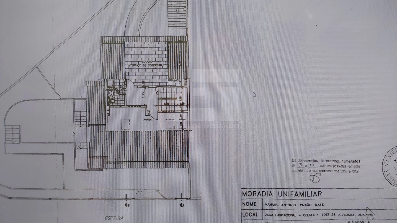 Moradia T4 para Venda em Alfragide Foto 75