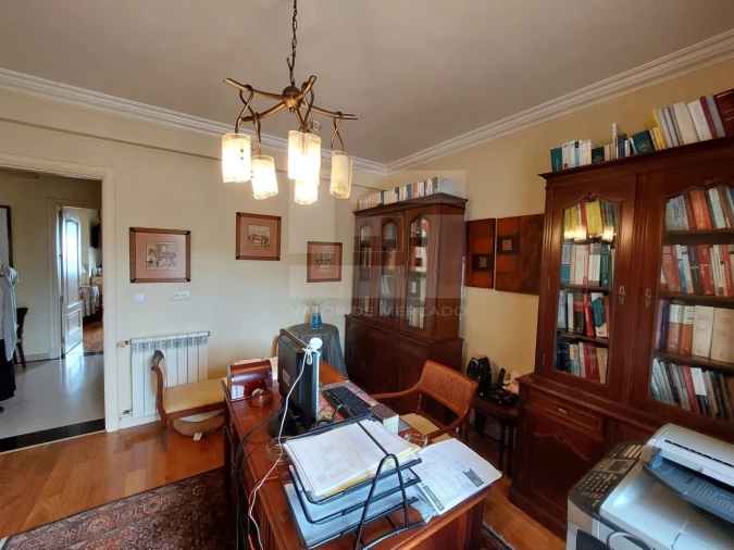 Moradia T4 para Venda em Alfragide Foto 23