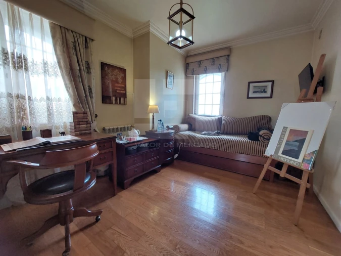 Moradia T4 para Venda em Alfragide Foto 25