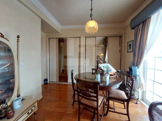 Moradia T4 para Venda em Alfragide Foto 33