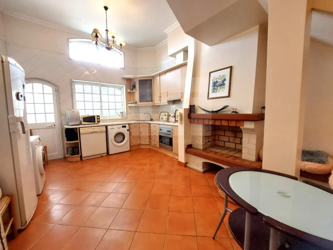 Moradia T4 para Venda em Alfragide Foto 53