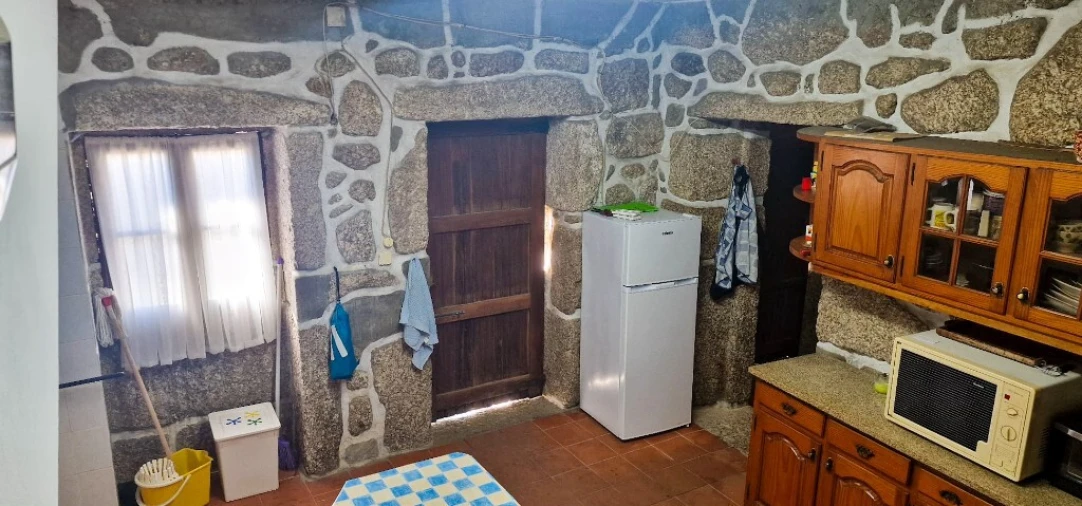 Moradia T8 para Venda em Eira Vedra Foto 11