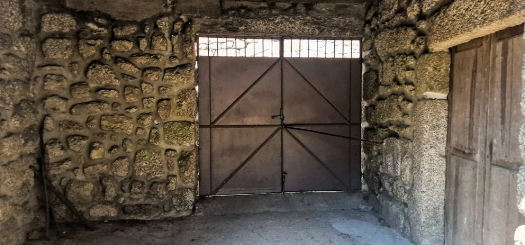 Moradia T8 para Venda em Eira Vedra Foto 36