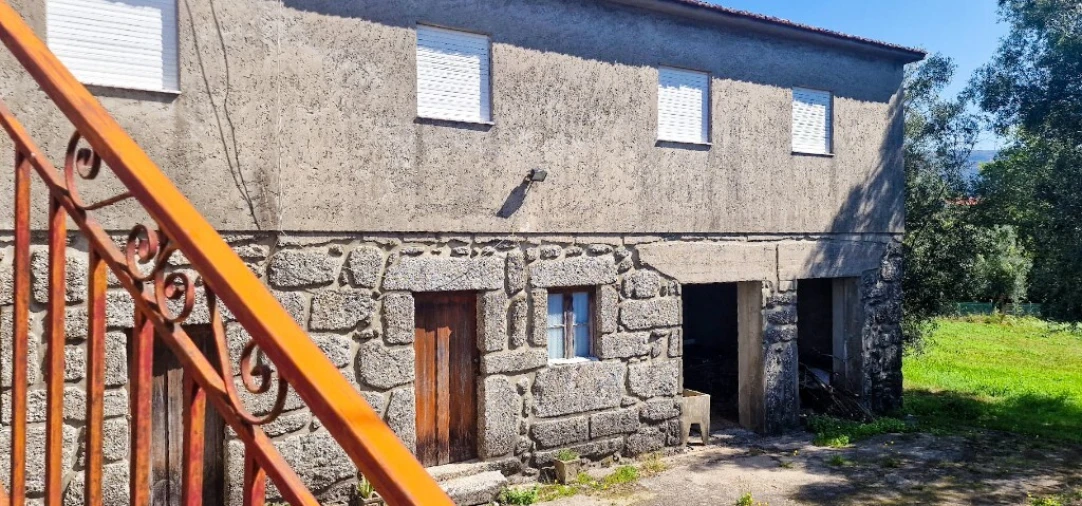 Moradia T8 para Venda em Eira Vedra Foto 8