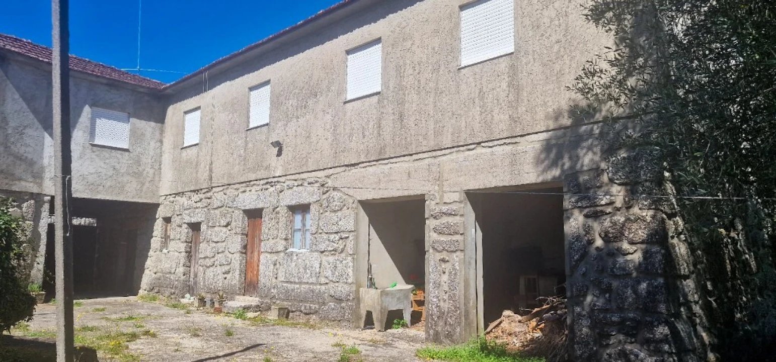 Moradia T8 para Venda em Eira Vedra Foto 4