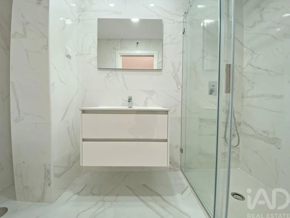 Apartamento T2 para Arrendamento em Ramada e Caneças Foto 21