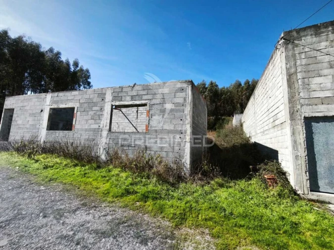 Terreno para Venda em Castanheira de Pêra e Coentral Foto 5