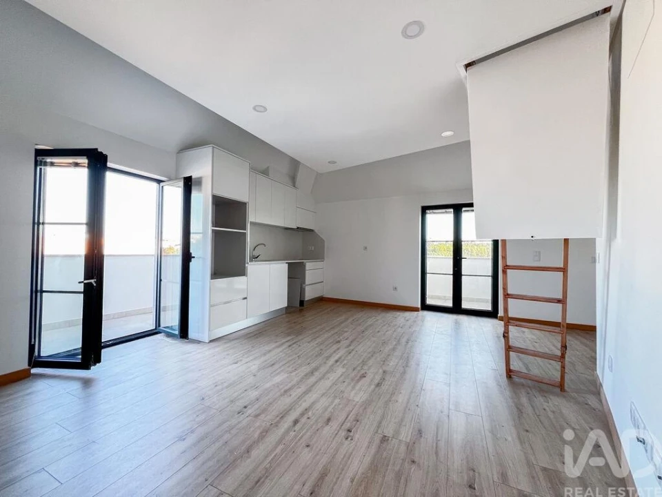 Apartamento para Venda em Ovar, São João, Arada e São Vicente de Pereira Jusã Foto 2