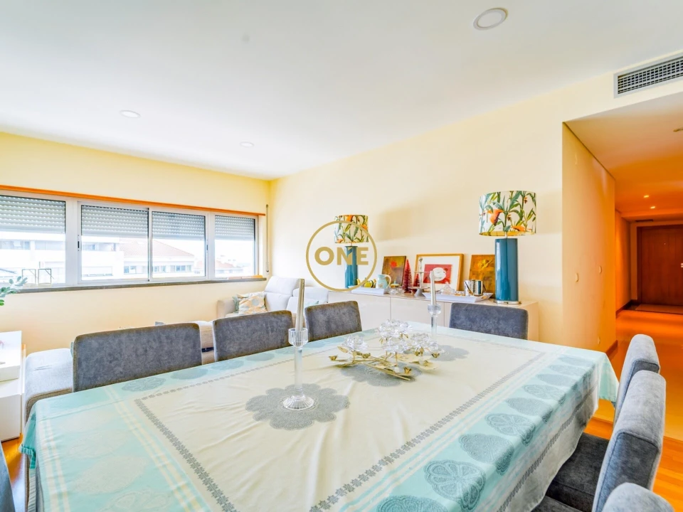 Apartamento T4 para Venda em Ponta Delgada (São Pedro) Foto 6