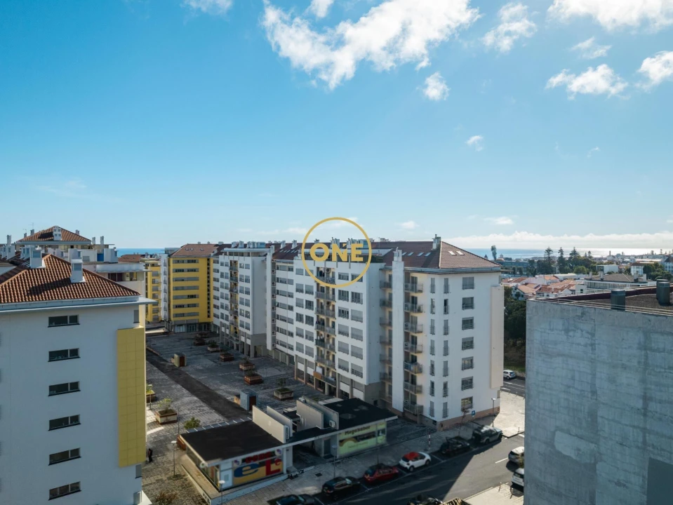 Apartamento T4 para Venda em Ponta Delgada (São Pedro) Foto 1
