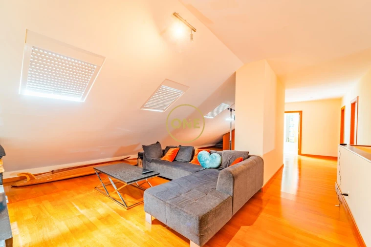 Apartamento T4 para Venda em Ponta Delgada (São Pedro) Foto 12