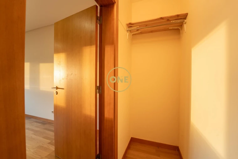 Apartamento T4 para Venda em Ponta Delgada (São Pedro) Foto 25