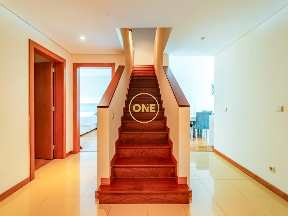 Apartamento T4 para Venda em Ponta Delgada (São Pedro) Foto 4