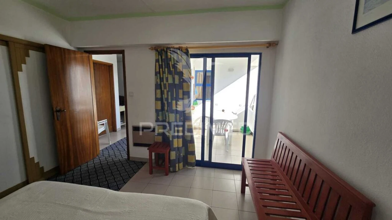 Apartamento T1 para Venda em Portimão Foto 9