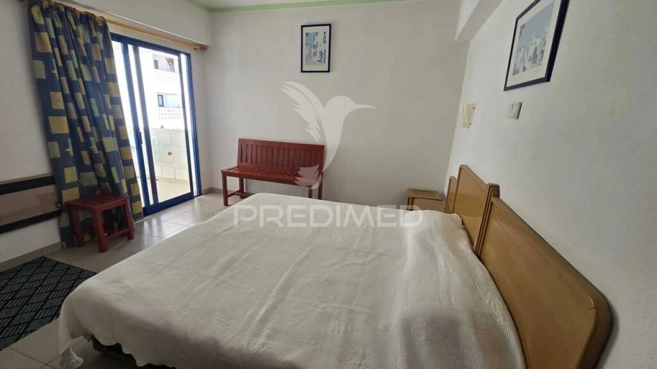 Apartamento T1 para Venda em Portimão Foto 12