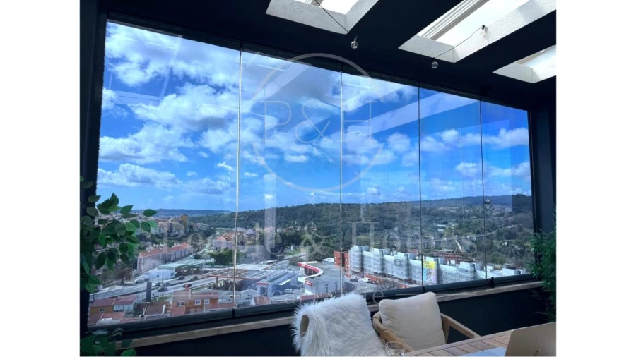 Apartamento T1 para Arrendamento em Campolide Foto 2