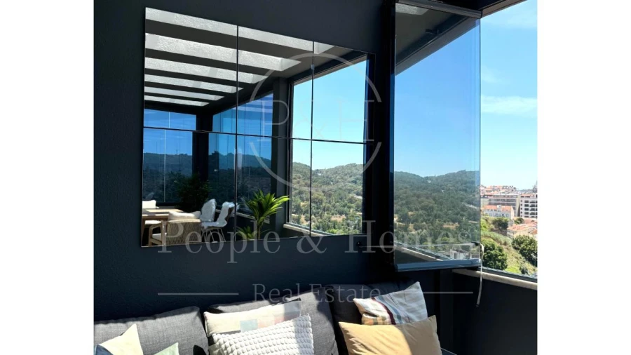 Apartamento T1 para Arrendamento em Campolide Foto 5