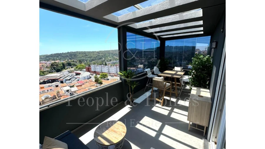 Apartamento T1 para Arrendamento em Campolide Foto 1