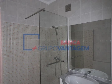 Apartamento T2 para Venda em Moita