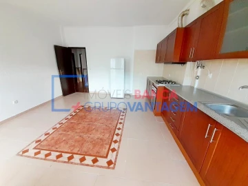 Apartamento T2 para Venda em Moita