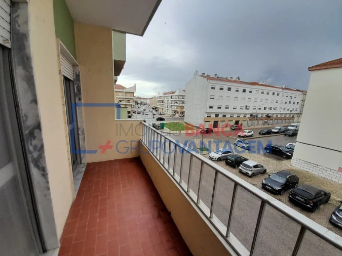 Apartamento T2 para Venda em Moita Foto 12