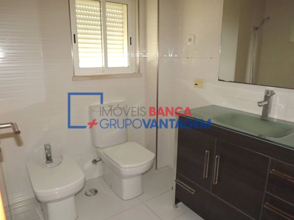 Apartamento T3 para Venda em Montijo e Afonsoeiro Foto 24