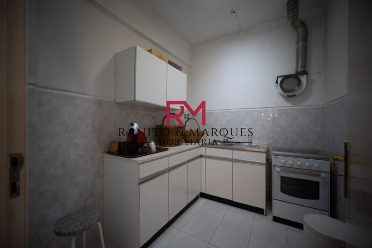 Escritório para Arrendamento em Gandra Foto 10