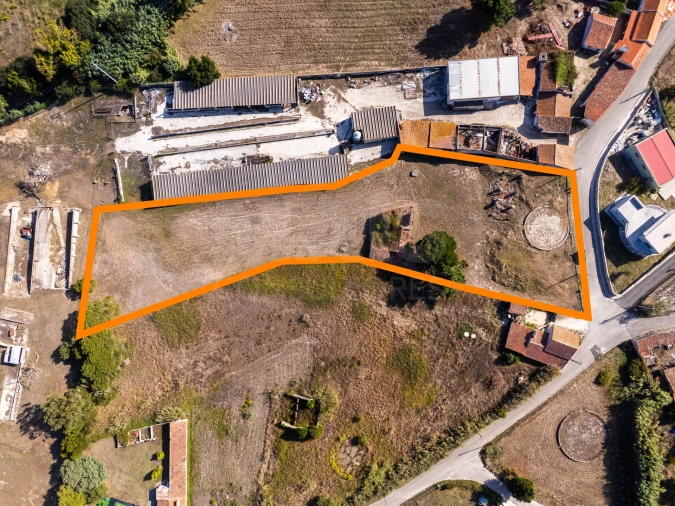 Terreno para Venda em Caldas da Rainha - Santo Onofre e Serra do Bouro Foto 2