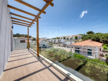 Moradia T4 para Venda em Cascais e Estoril