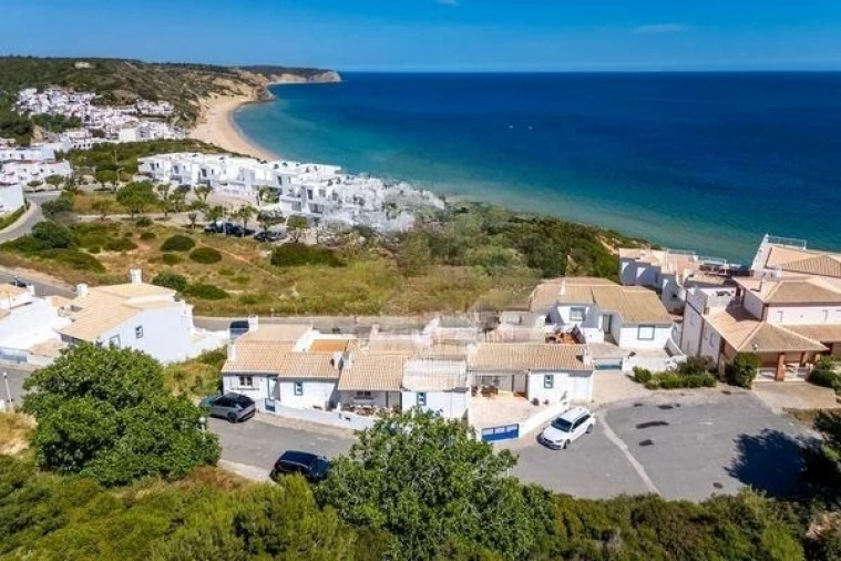 Terreno para Venda em Budens Foto 6