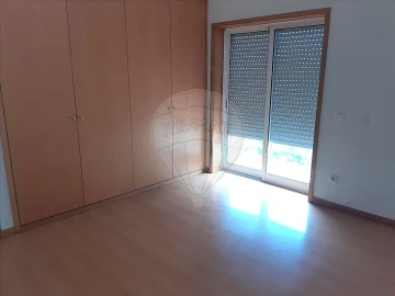 Apartamento T2 para Venda em Ermesinde