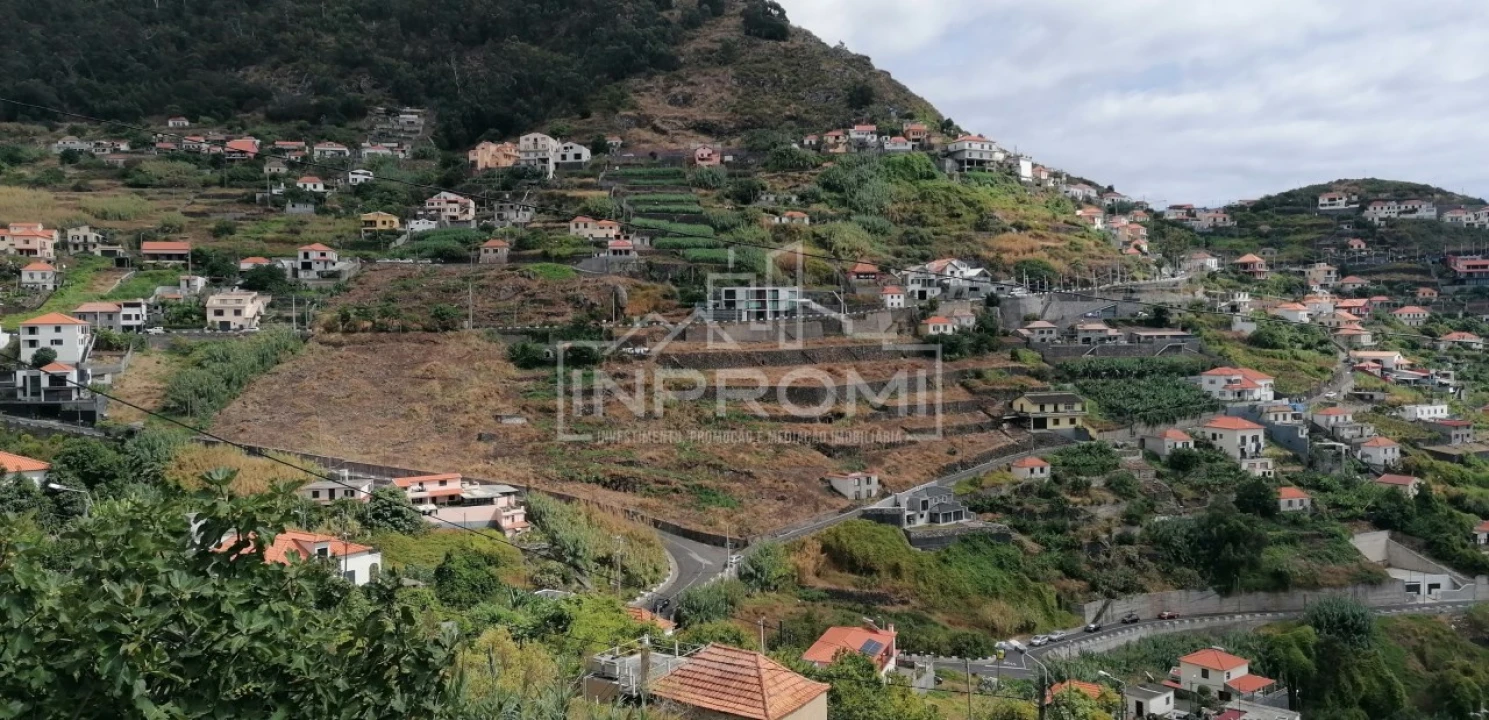 Terreno para Venda em Campanario Foto 1