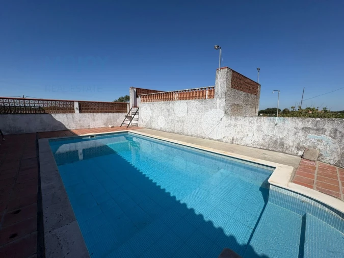 Moradia T5 para Venda em Santana do Mato Foto 3