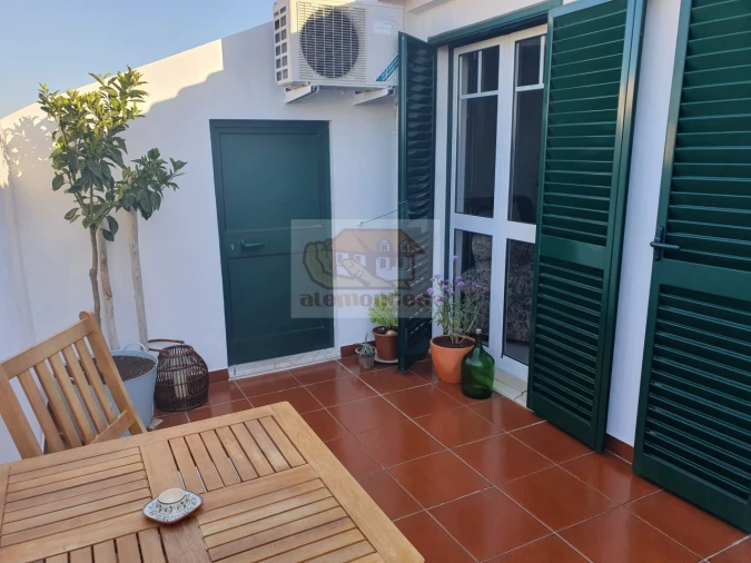 Apartamento T2 para Venda em Grândola e Santa Margarida da Serra Foto 2