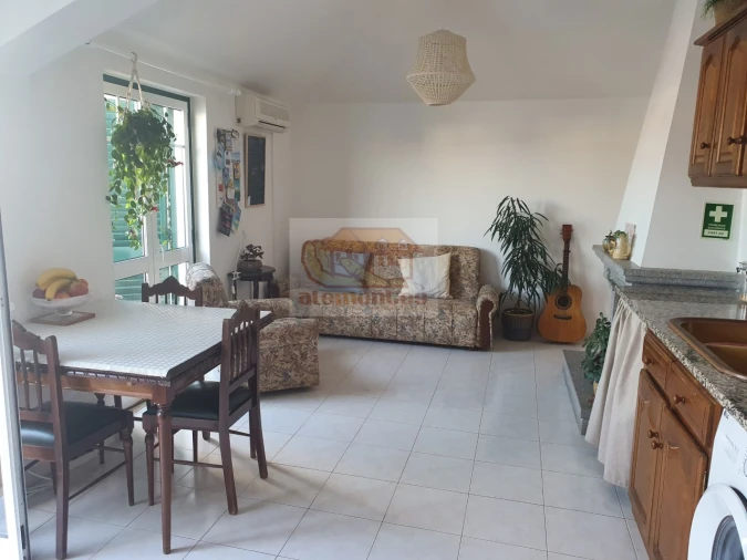 Apartamento T2 para Venda em Grândola e Santa Margarida da Serra Foto 3