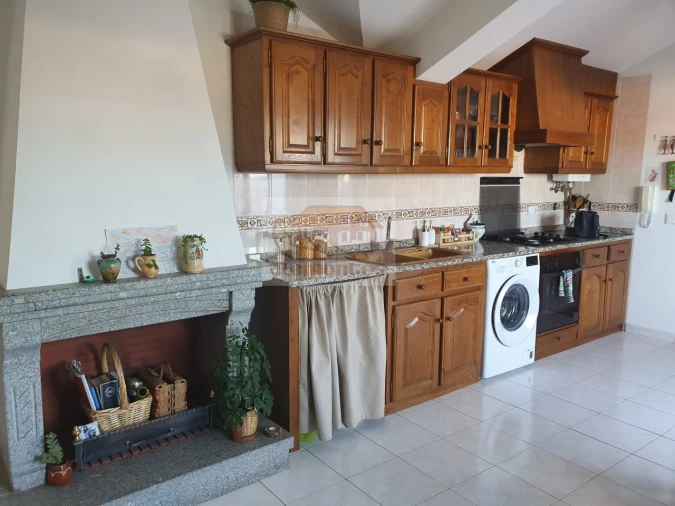 Apartamento T2 para Venda em Grândola e Santa Margarida da Serra Foto 4