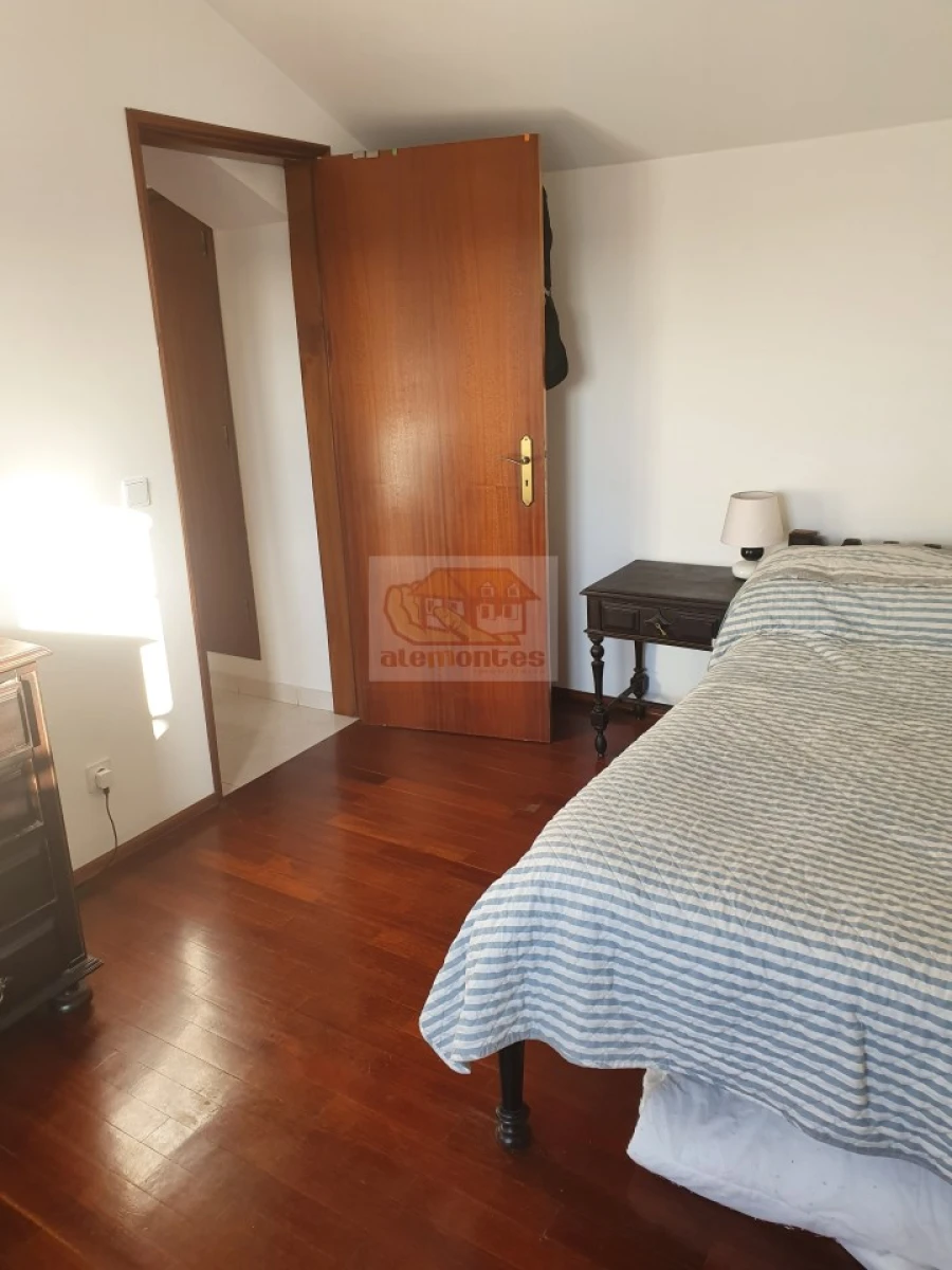 Apartamento T2 para Venda em Grândola e Santa Margarida da Serra Foto 13