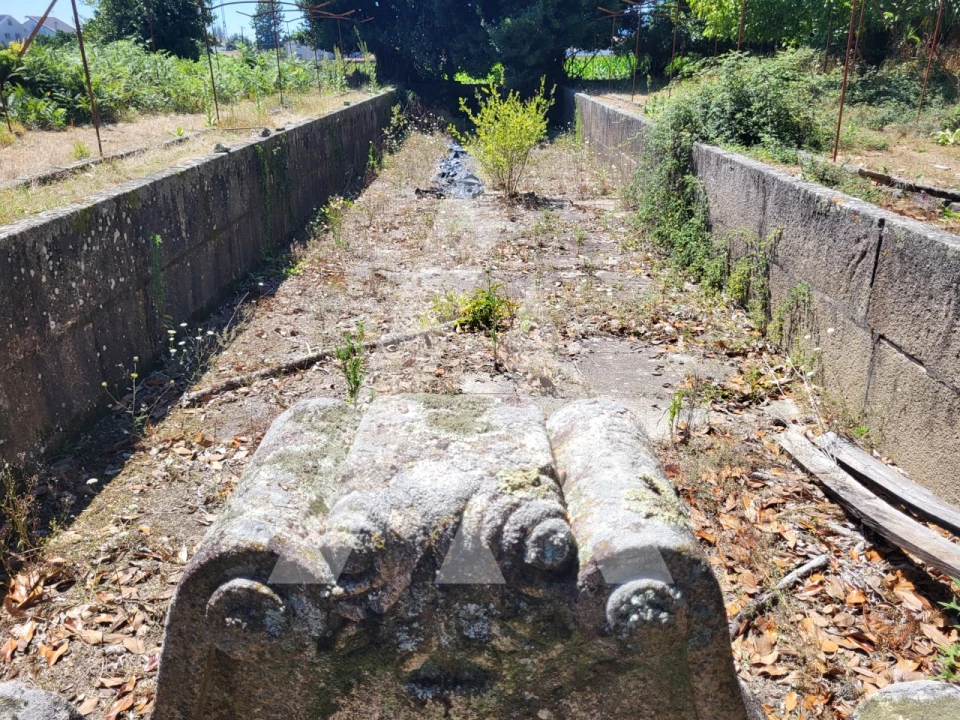 Moradia T7 para Venda em Santa Marta de Portuzelo Foto 12